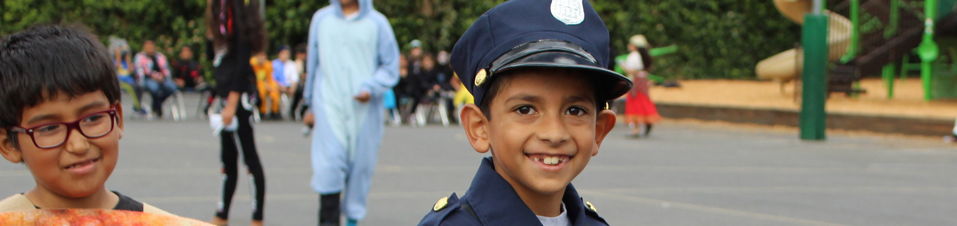 homeSlide3_studentActivities